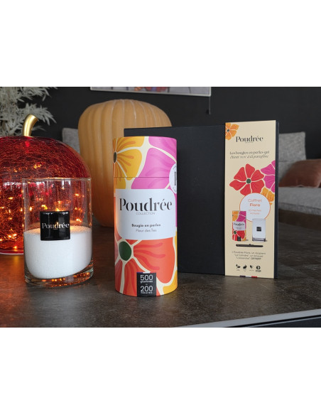 COFFRET POUDRÉE FLORA - FLEUR DES ÎLES - Bougie en perles + Cylindre + Briquet – Poudrée Paris