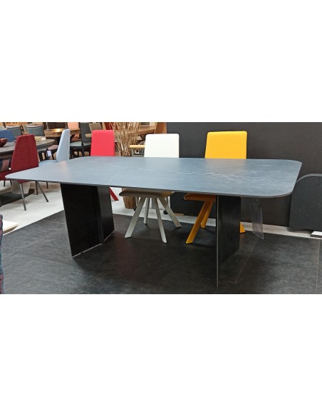 BUTTERFLY - Table céramique