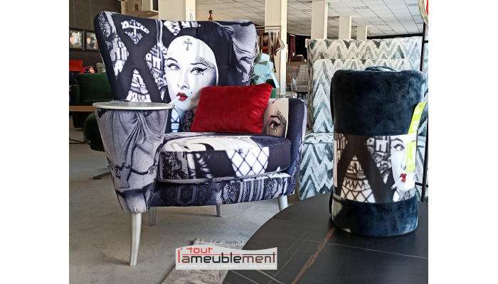 CHRISTIE - Fauteuil avec tablette