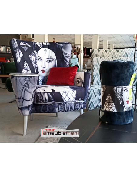 CHRISTIE - Fauteuil avec tablette