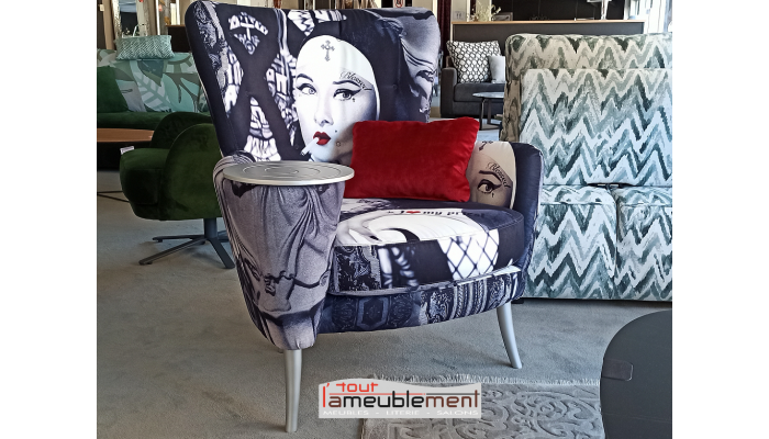CHRISTIE - Fauteuil avec tablette