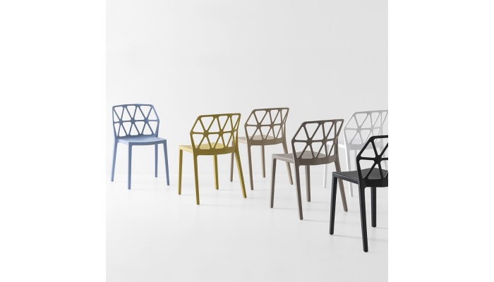 MIA - Chaise empilable en prolypropylène