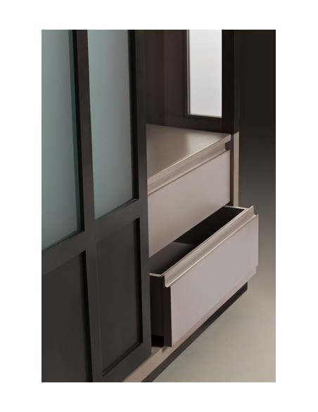 SYM - Vitrine
