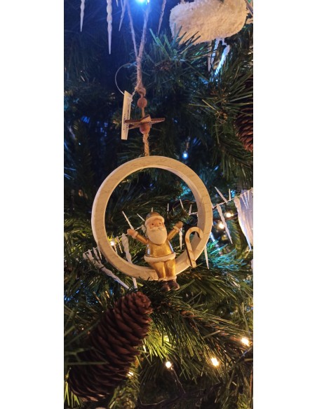 Suspension ronde de Noël
