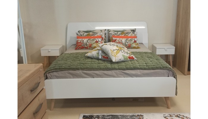 GINA - Coussin recyclé brodé 45 X 45
