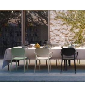 ABBY - Chaise empilable  technologie airmoulding haute résistance 2