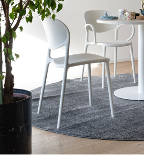 ABBY - Chaise empilable  technologie airmoulding haute résistance blanc