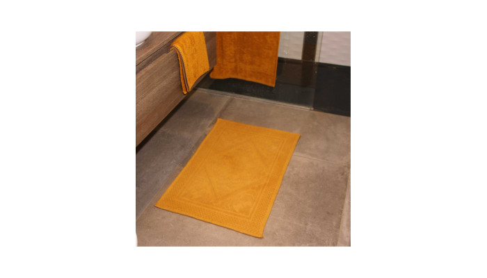 EDEN ROCK - Tapis de bain brodé chai tea